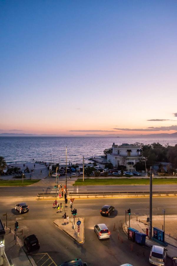 Flisvos Elite Seafront Luxury Apartment Atenas Exterior foto