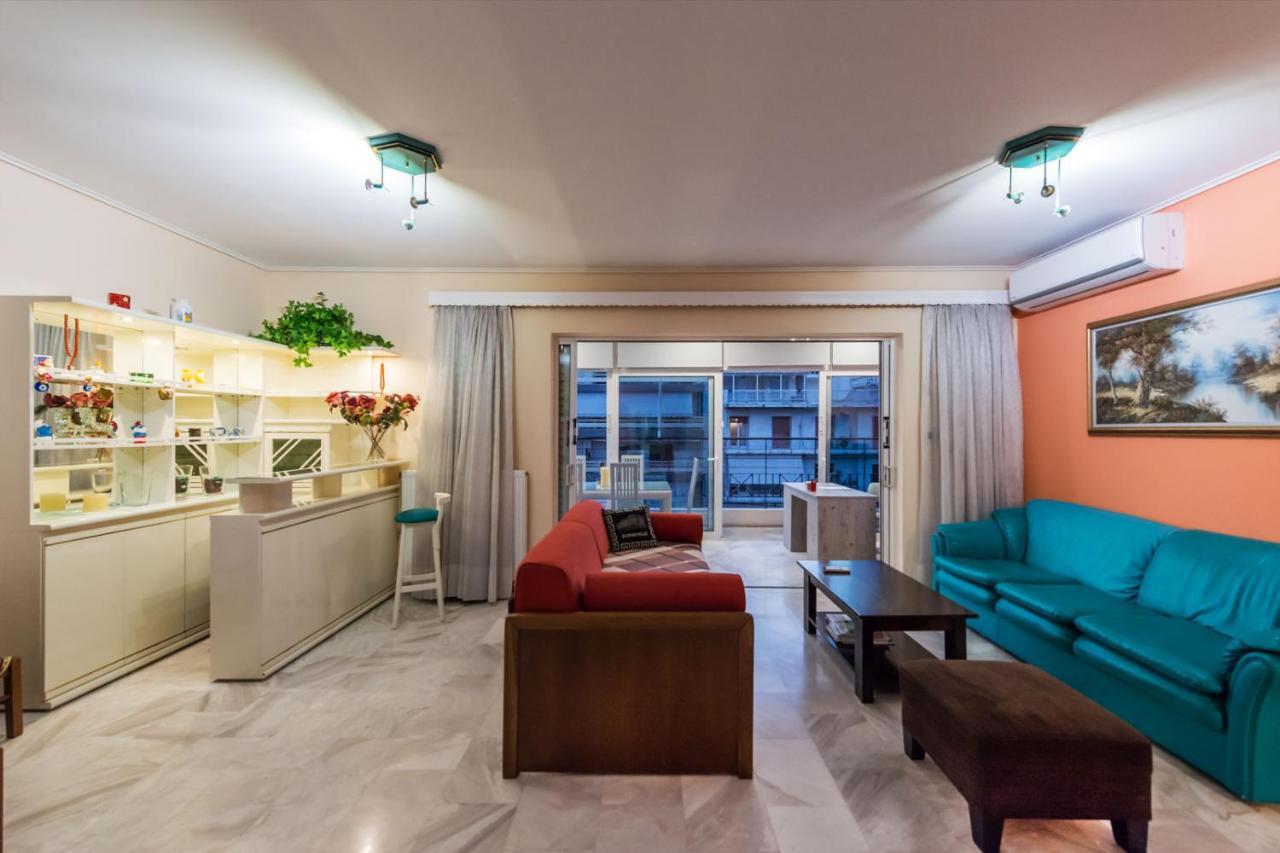 Flisvos Elite Seafront Luxury Apartment Atenas Exterior foto